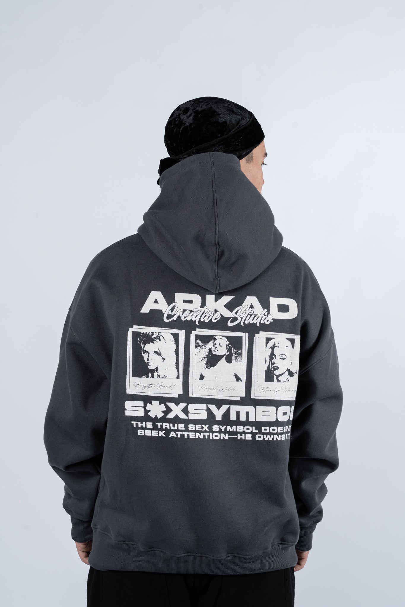 HODDIE SEX SIMBOL
