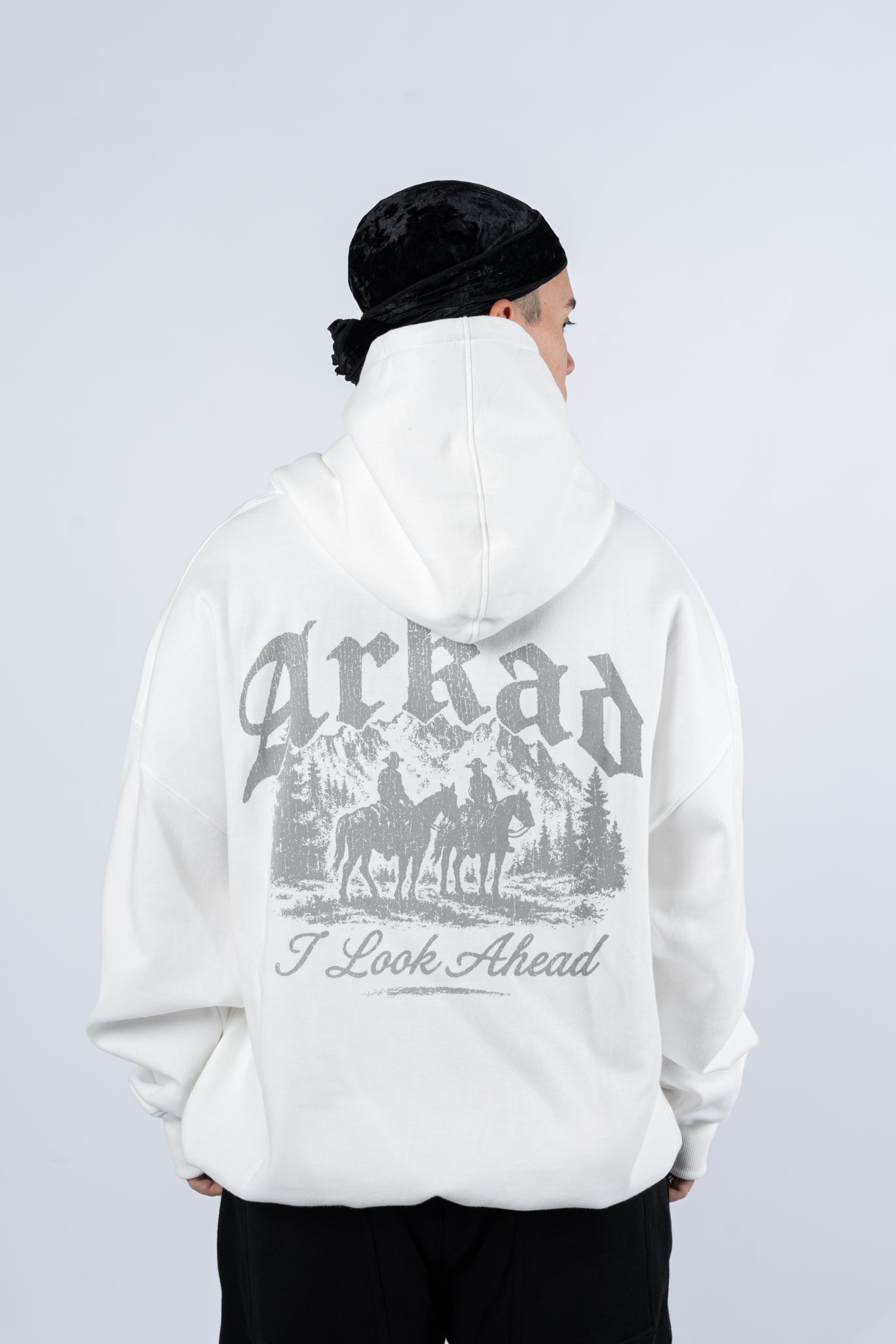 HODDIE LOOK AHEAD