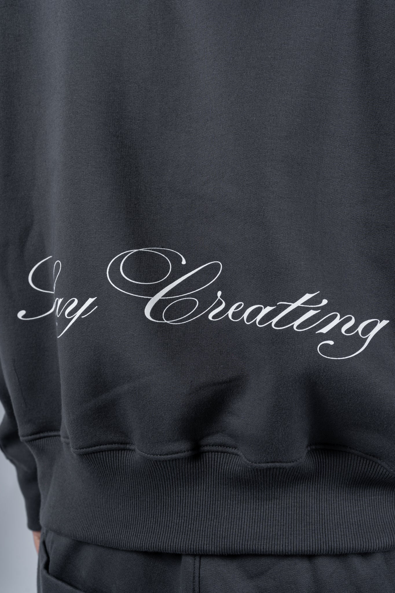 STAY CREATING GREY