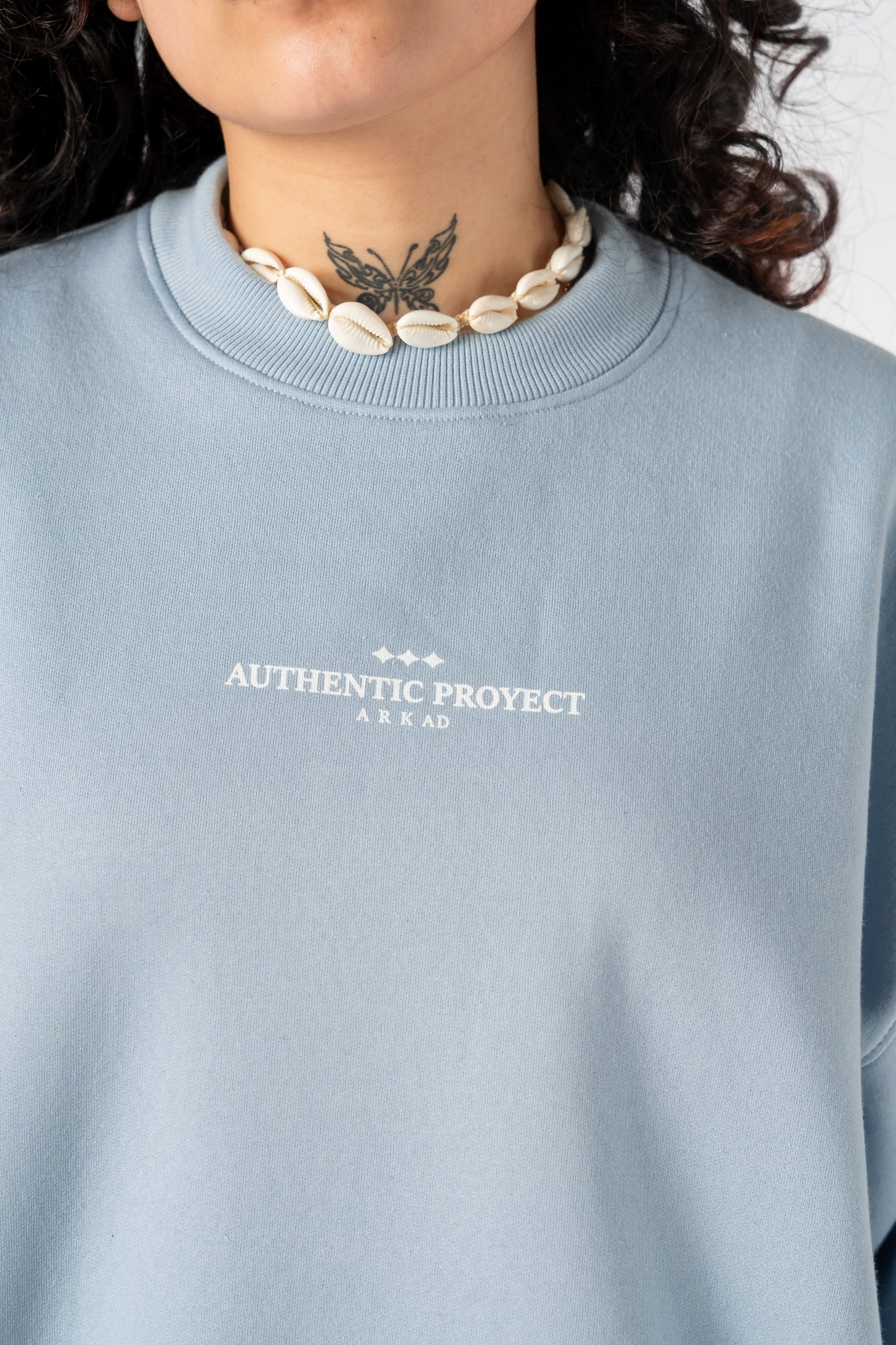 CREWNECK CELESTE