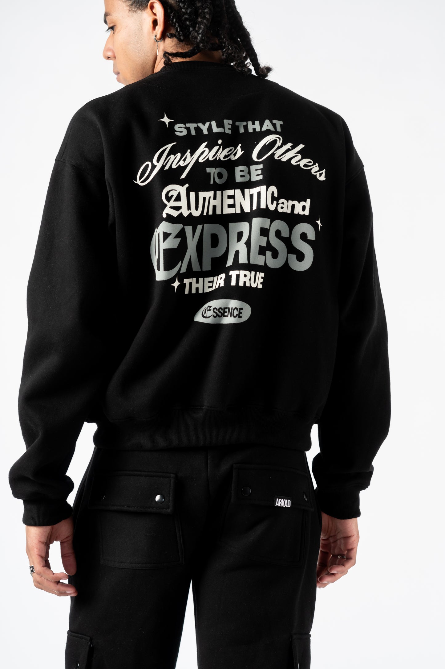 CREWNECK EXPRESS NEGRA