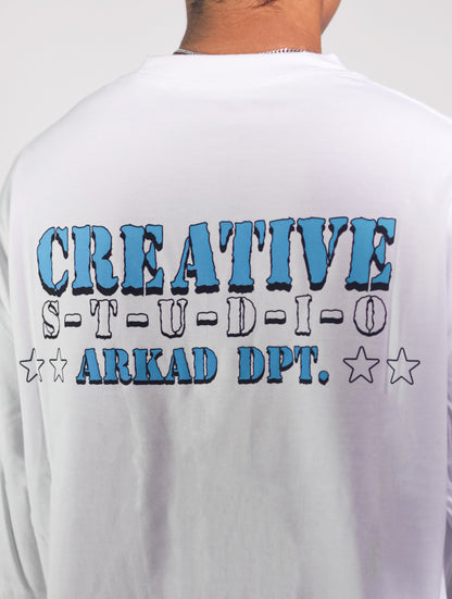 AK CREATIVE OVERSIZE